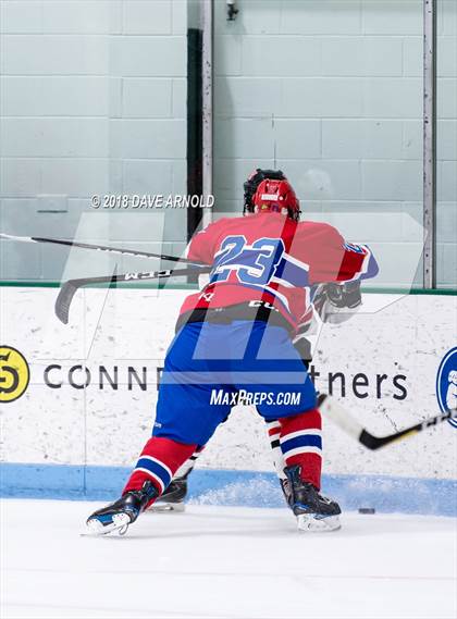 Thumbnail 1 in Natick @ Wellesley photogallery.
