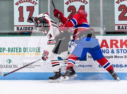Thumbnail 2 in Natick @ Wellesley photogallery.