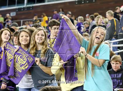 Thumbnail 3 in Liberty Hill vs. Navasota (UIL 4A Division 1 Semifinal) photogallery.