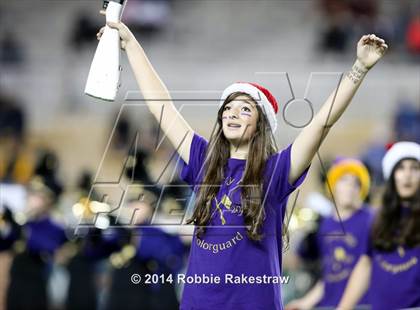 Thumbnail 3 in Liberty Hill vs. Navasota (UIL 4A Division 1 Semifinal) photogallery.