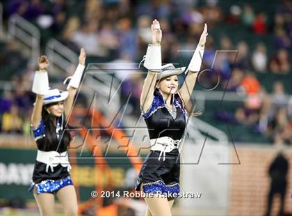 Thumbnail 2 in Liberty Hill vs. Navasota (UIL 4A Division 1 Semifinal) photogallery.