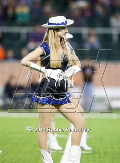 Thumbnail 1 in Liberty Hill vs. Navasota (UIL 4A Division 1 Semifinal) photogallery.