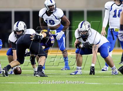 Thumbnail 3 in Liberty Hill vs. Navasota (UIL 4A Division 1 Semifinal) photogallery.