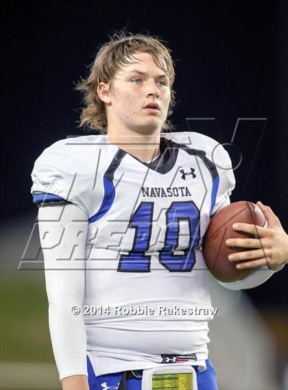 Thumbnail 3 in Liberty Hill vs. Navasota (UIL 4A Division 1 Semifinal) photogallery.