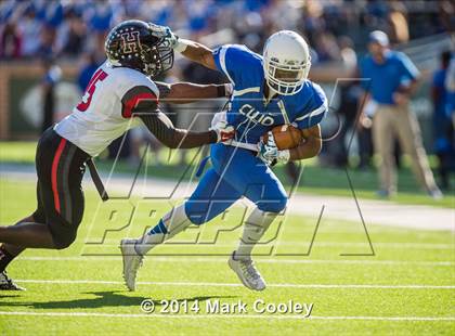 Thumbnail 1 in Rockwall-Heath vs. Tyler (UIL 5A Division 1 Region 2 Semifinal) photogallery.