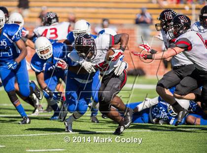 Thumbnail 2 in Rockwall-Heath vs. Tyler (UIL 5A Division 1 Region 2 Semifinal) photogallery.