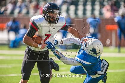 Thumbnail 1 in Rockwall-Heath vs. Tyler (UIL 5A Division 1 Region 2 Semifinal) photogallery.