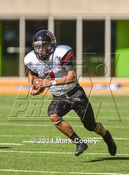 Thumbnail 3 in Rockwall-Heath vs. Tyler (UIL 5A Division 1 Region 2 Semifinal) photogallery.