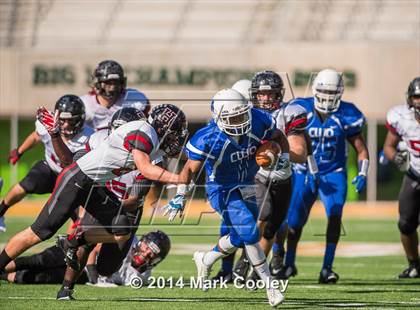Thumbnail 3 in Rockwall-Heath vs. Tyler (UIL 5A Division 1 Region 2 Semifinal) photogallery.
