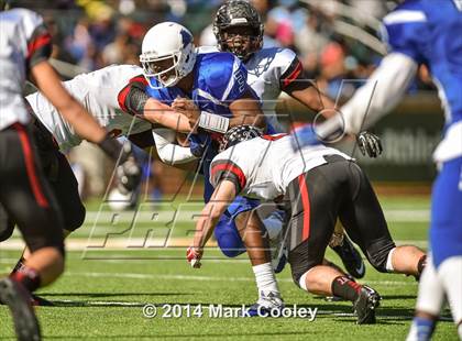 Thumbnail 1 in Rockwall-Heath vs. Tyler (UIL 5A Division 1 Region 2 Semifinal) photogallery.