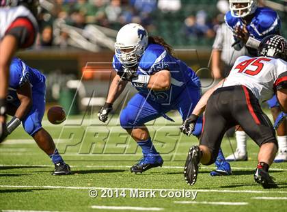 Thumbnail 1 in Rockwall-Heath vs. Tyler (UIL 5A Division 1 Region 2 Semifinal) photogallery.