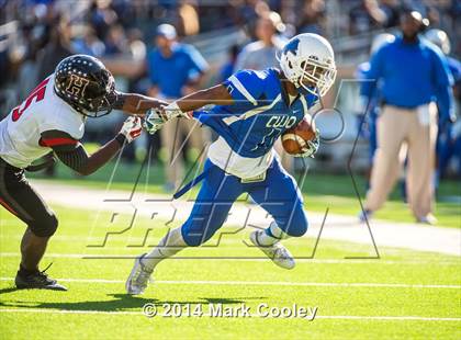 Thumbnail 2 in Rockwall-Heath vs. Tyler (UIL 5A Division 1 Region 2 Semifinal) photogallery.