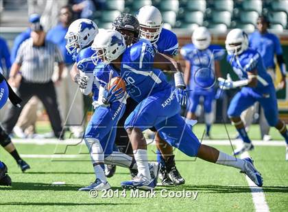 Thumbnail 3 in Rockwall-Heath vs. Tyler (UIL 5A Division 1 Region 2 Semifinal) photogallery.