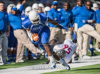 Thumbnail 2 in Rockwall-Heath vs. Tyler (UIL 5A Division 1 Region 2 Semifinal) photogallery.