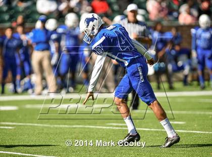 Thumbnail 1 in Rockwall-Heath vs. Tyler (UIL 5A Division 1 Region 2 Semifinal) photogallery.