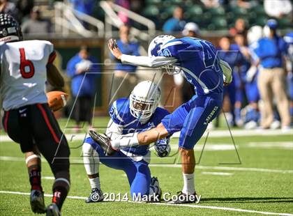 Thumbnail 1 in Rockwall-Heath vs. Tyler (UIL 5A Division 1 Region 2 Semifinal) photogallery.