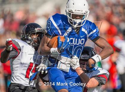 Thumbnail 1 in Rockwall-Heath vs. Tyler (UIL 5A Division 1 Region 2 Semifinal) photogallery.