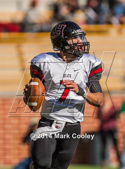 Thumbnail 3 in Rockwall-Heath vs. Tyler (UIL 5A Division 1 Region 2 Semifinal) photogallery.