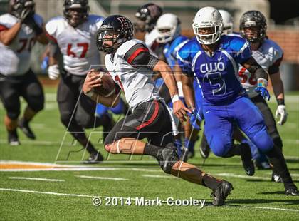 Thumbnail 2 in Rockwall-Heath vs. Tyler (UIL 5A Division 1 Region 2 Semifinal) photogallery.
