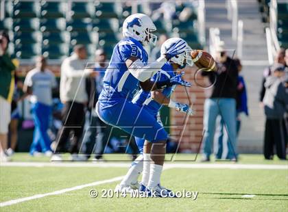 Thumbnail 1 in Rockwall-Heath vs. Tyler (UIL 5A Division 1 Region 2 Semifinal) photogallery.