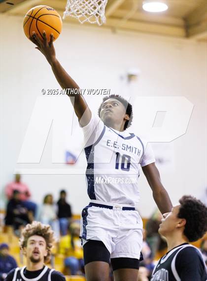Thumbnail 1 in Northwood vs. E.E. Smith (Hoops and Dreams Showcase 2025) photogallery.