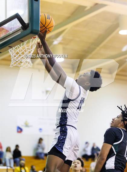 Thumbnail 2 in Northwood vs. E.E. Smith (Hoops and Dreams Showcase 2025) photogallery.