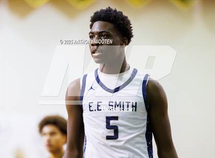 Thumbnail 1 in Northwood vs. E.E. Smith (Hoops and Dreams Showcase 2025) photogallery.