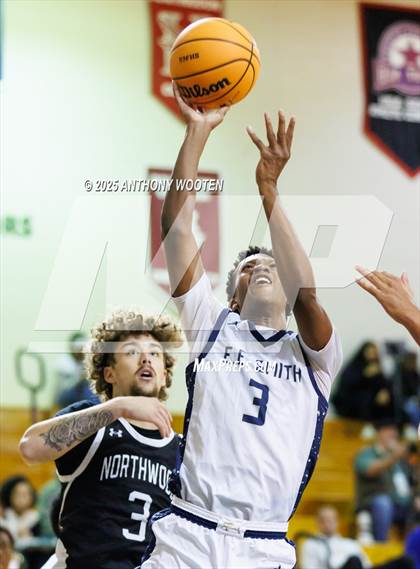 Thumbnail 1 in Northwood vs. E.E. Smith (Hoops and Dreams Showcase 2025) photogallery.