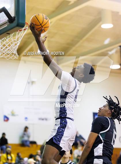 Thumbnail 1 in Northwood vs. E.E. Smith (Hoops and Dreams Showcase 2025) photogallery.