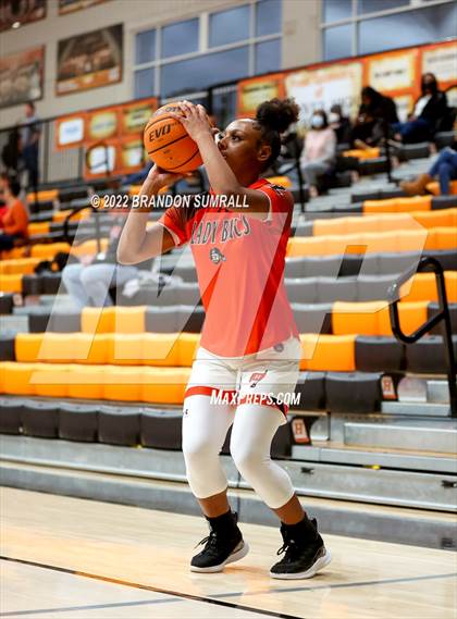Thumbnail 1 in Tuscaloosa County @ Hoover photogallery.