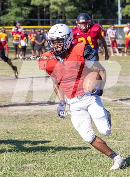 Thumbnail 3 in Terry Sanford @ Douglas Byrd (Scrimmage) photogallery.