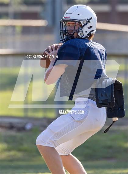 Thumbnail 2 in Terry Sanford @ Douglas Byrd (Scrimmage) photogallery.