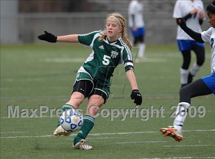 Thumbnail 1 in Chazy vs. Smithtown Christian (NYSPHSAA Class D Semifinal) photogallery.