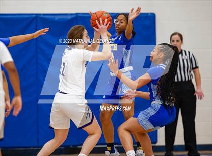 Thumbnail 2 in Omaha North vs. Bellevue East (Metro Tournament) photogallery.