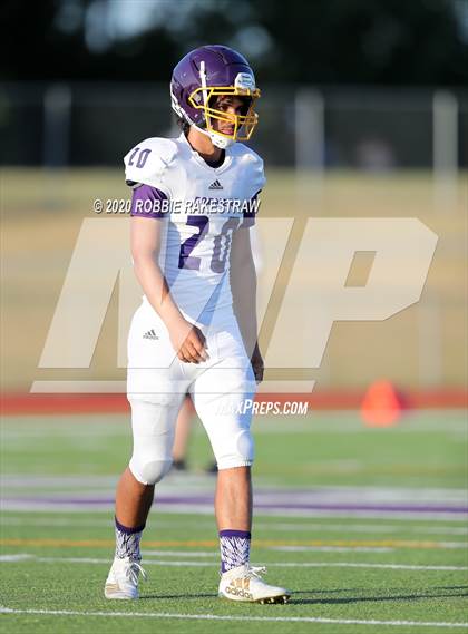 Thumbnail 1 in Farmersville vs Bonham (Scrimmage) photogallery.