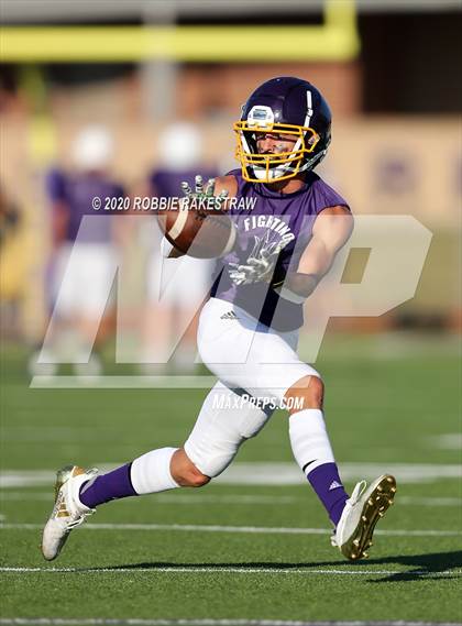 Thumbnail 1 in Farmersville vs Bonham (Scrimmage) photogallery.