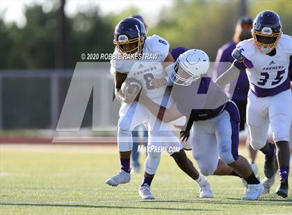 Thumbnail 2 in Farmersville vs Bonham (Scrimmage) photogallery.