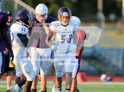 Thumbnail 1 in Farmersville vs Bonham (Scrimmage) photogallery.