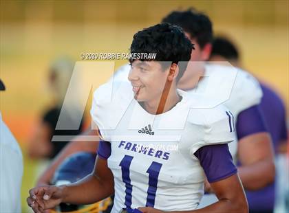 Thumbnail 2 in Farmersville vs Bonham (Scrimmage) photogallery.