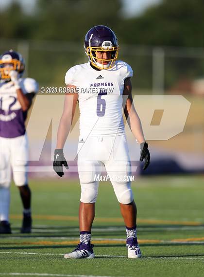 Thumbnail 2 in Farmersville vs Bonham (Scrimmage) photogallery.