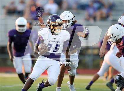 Thumbnail 3 in Farmersville vs Bonham (Scrimmage) photogallery.