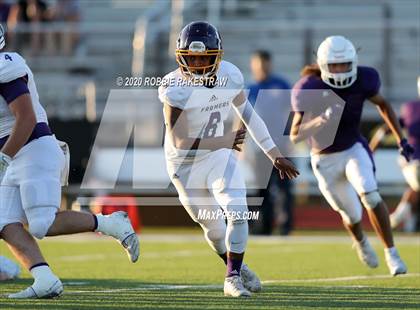 Thumbnail 2 in Farmersville vs Bonham (Scrimmage) photogallery.
