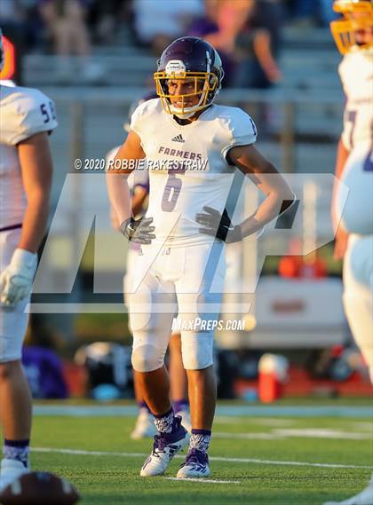 Thumbnail 1 in Farmersville vs Bonham (Scrimmage) photogallery.