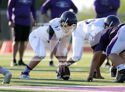 Thumbnail 3 in Farmersville vs Bonham (Scrimmage) photogallery.
