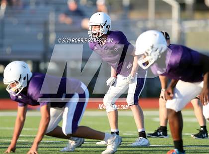 Thumbnail 1 in Farmersville vs Bonham (Scrimmage) photogallery.