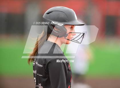 Thumbnail 2 in Penfield vs Victor (Scrimmage)  photogallery.