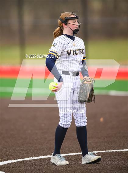 Thumbnail 3 in Penfield vs Victor (Scrimmage)  photogallery.