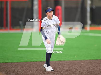 Thumbnail 1 in Penfield vs Victor (Scrimmage)  photogallery.