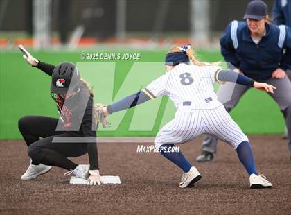 Thumbnail 3 in Penfield vs Victor (Scrimmage)  photogallery.