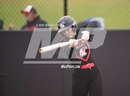 Thumbnail 3 in Penfield vs Victor (Scrimmage)  photogallery.